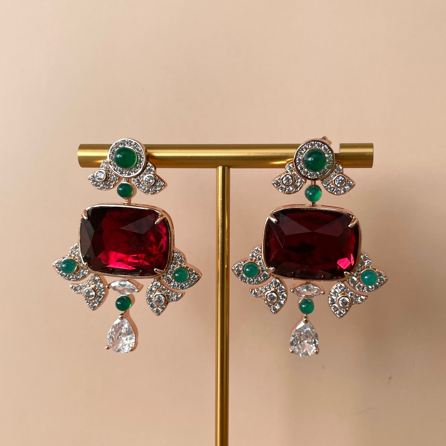 ARETES BERRY GLOW