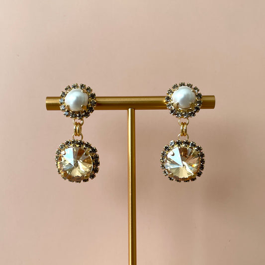 ARETE RIVOLI BEIGE TORNASOL Y PERLA -G