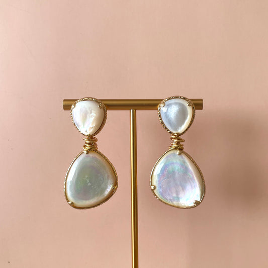 ARETES SILIA MOONSTONE