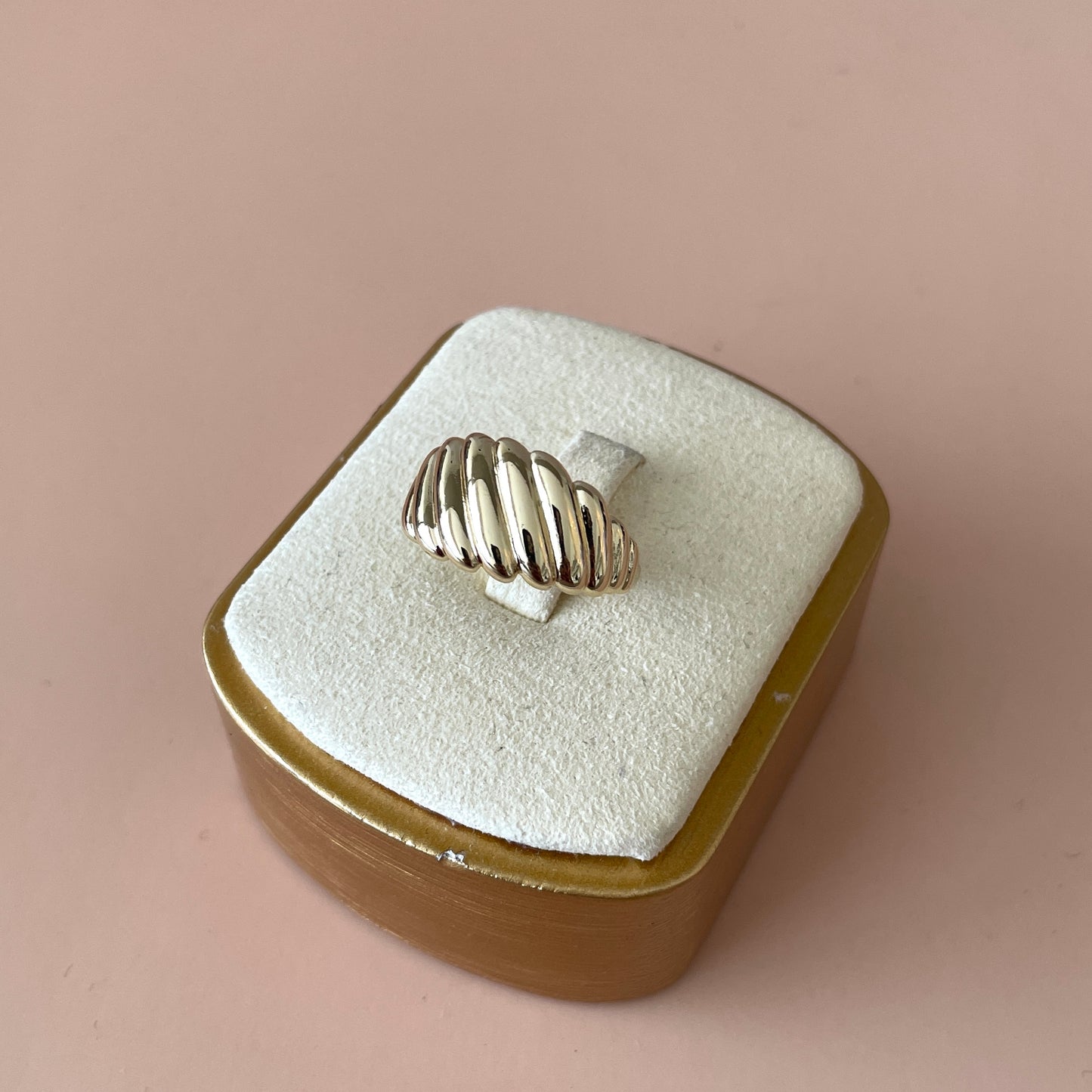 ANILLO ESMERILADO GRANDE GOLD