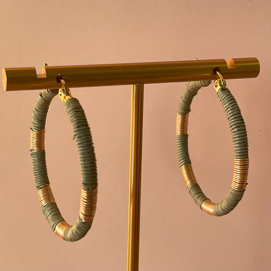 ARRACADAS WERREGUE DROP HOOPS VERDE PALO