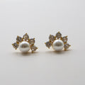 ARETES MEDIA FLOR ZIRCONIA Y PERLA