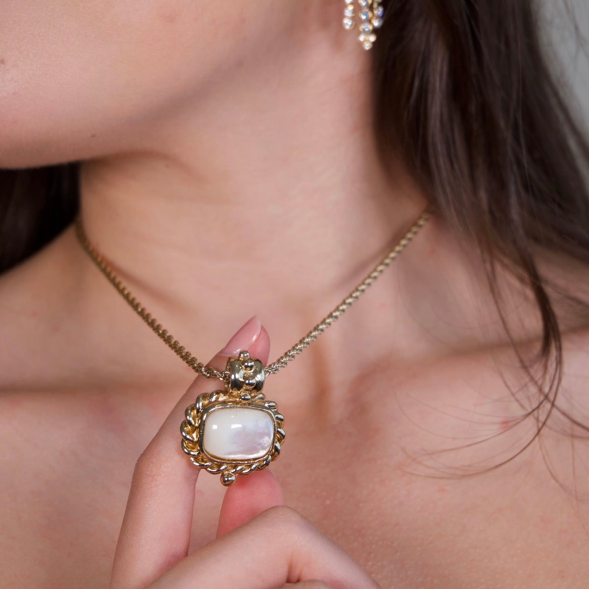 COLLAR AMARANTE JASPE ROSA