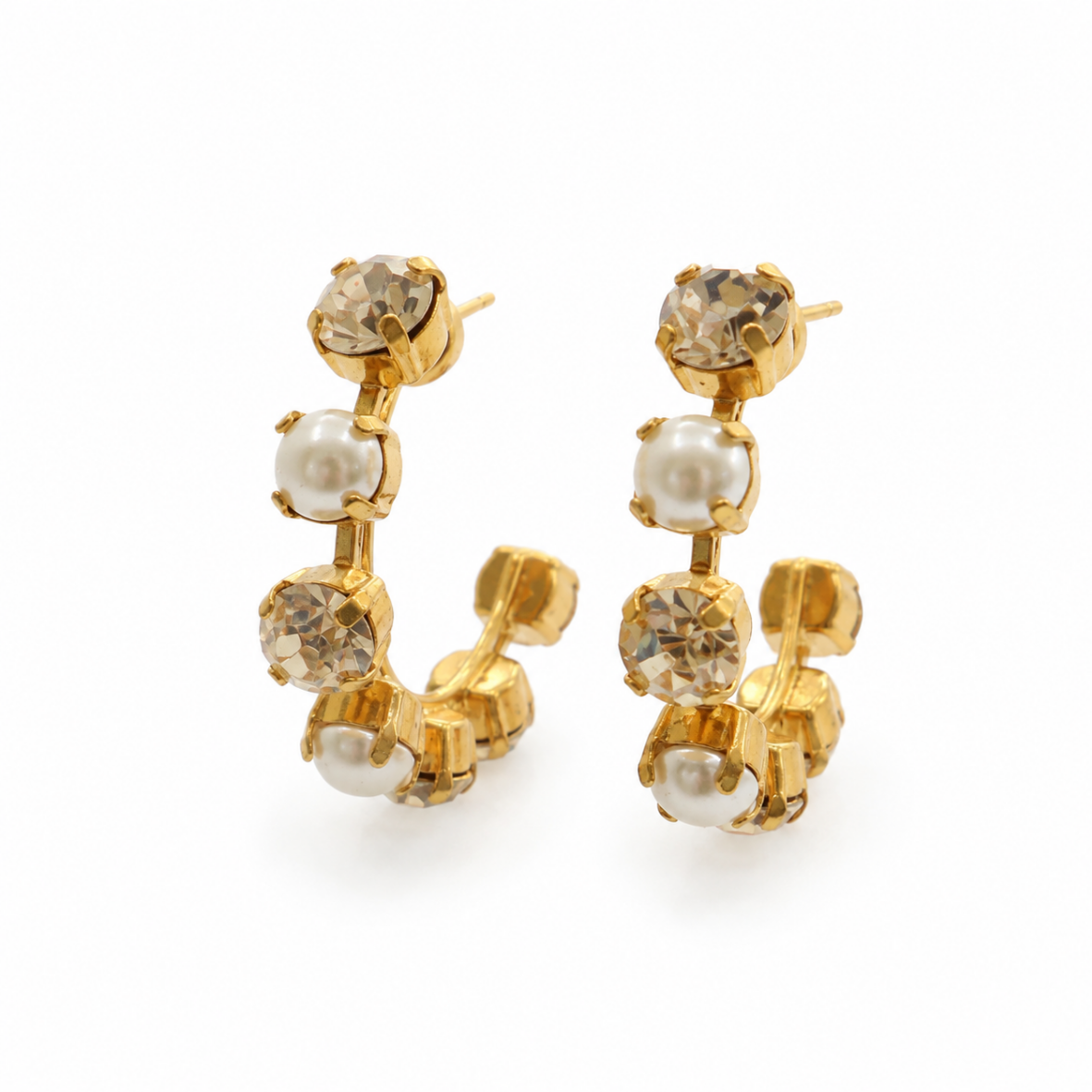 CRYSTAL HOOPS CLEAR Y PERLA