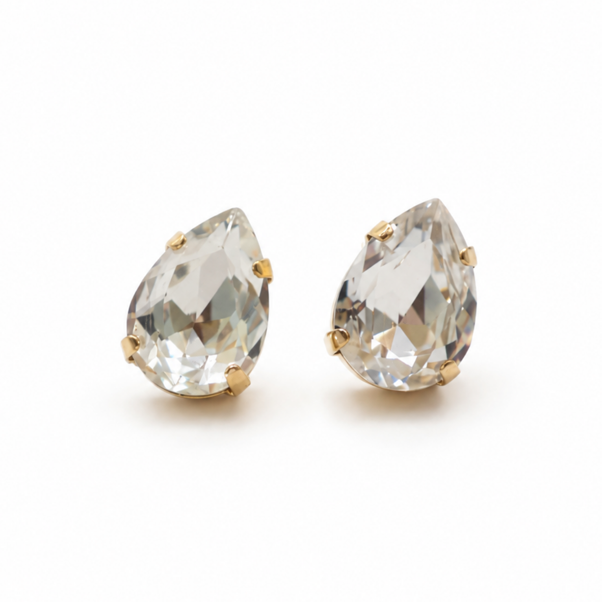 ARETES GOTA CRISTAL CLEAR