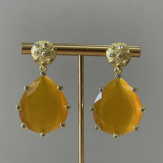 ARETES AMADEA GRANDE - DROP MOSTAZA CLEAR