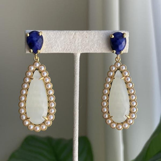 ARETES DION DROP HUESO