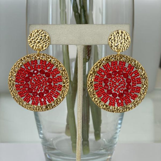ARETES MINI RIO DISEÑO MARTILLADO CON 1 CIRCULO METALICO Y CON CRISTAL- ROJO
