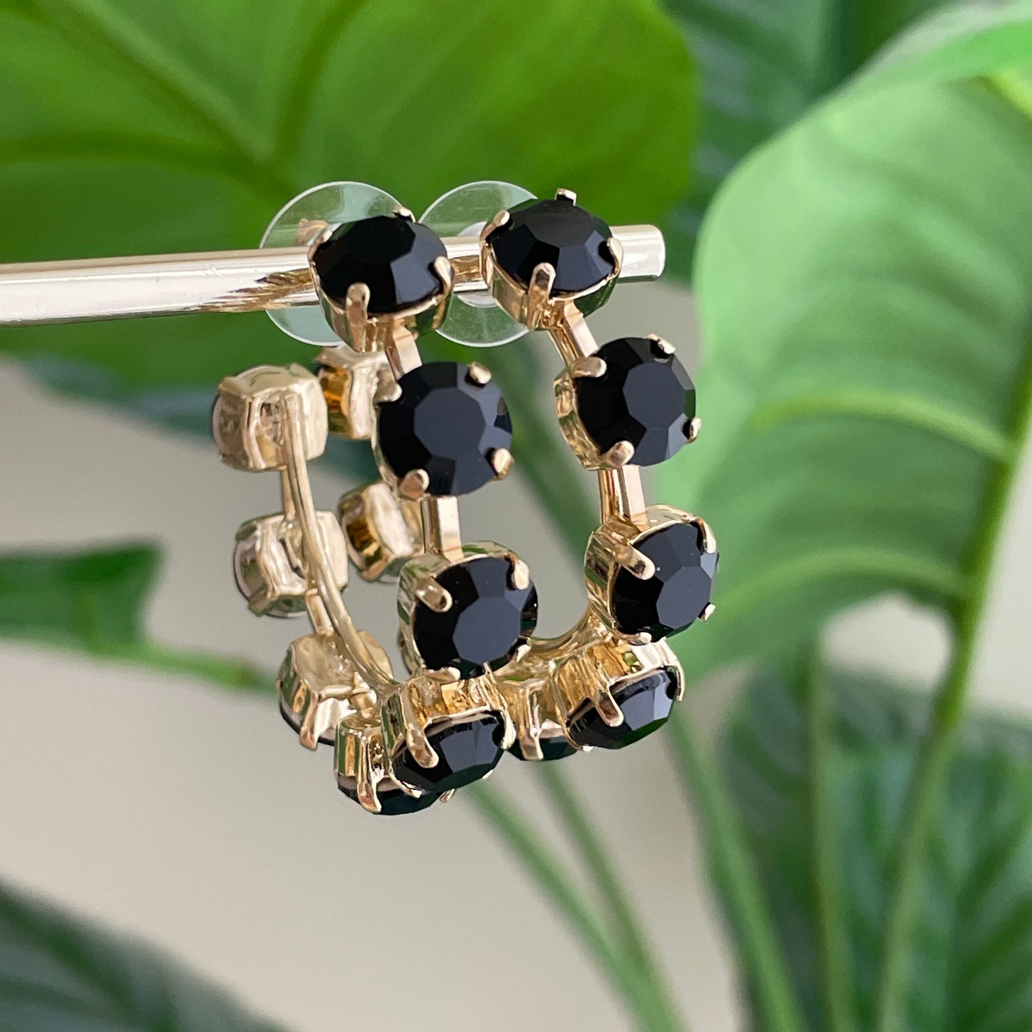 CRYSTAL HOOPS BLACK CRYSTAL