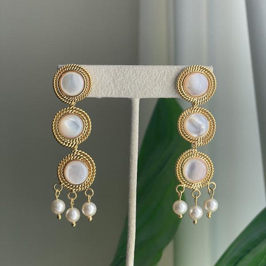 ARETES GARDENIA SWEET BLANCO EARRINGS