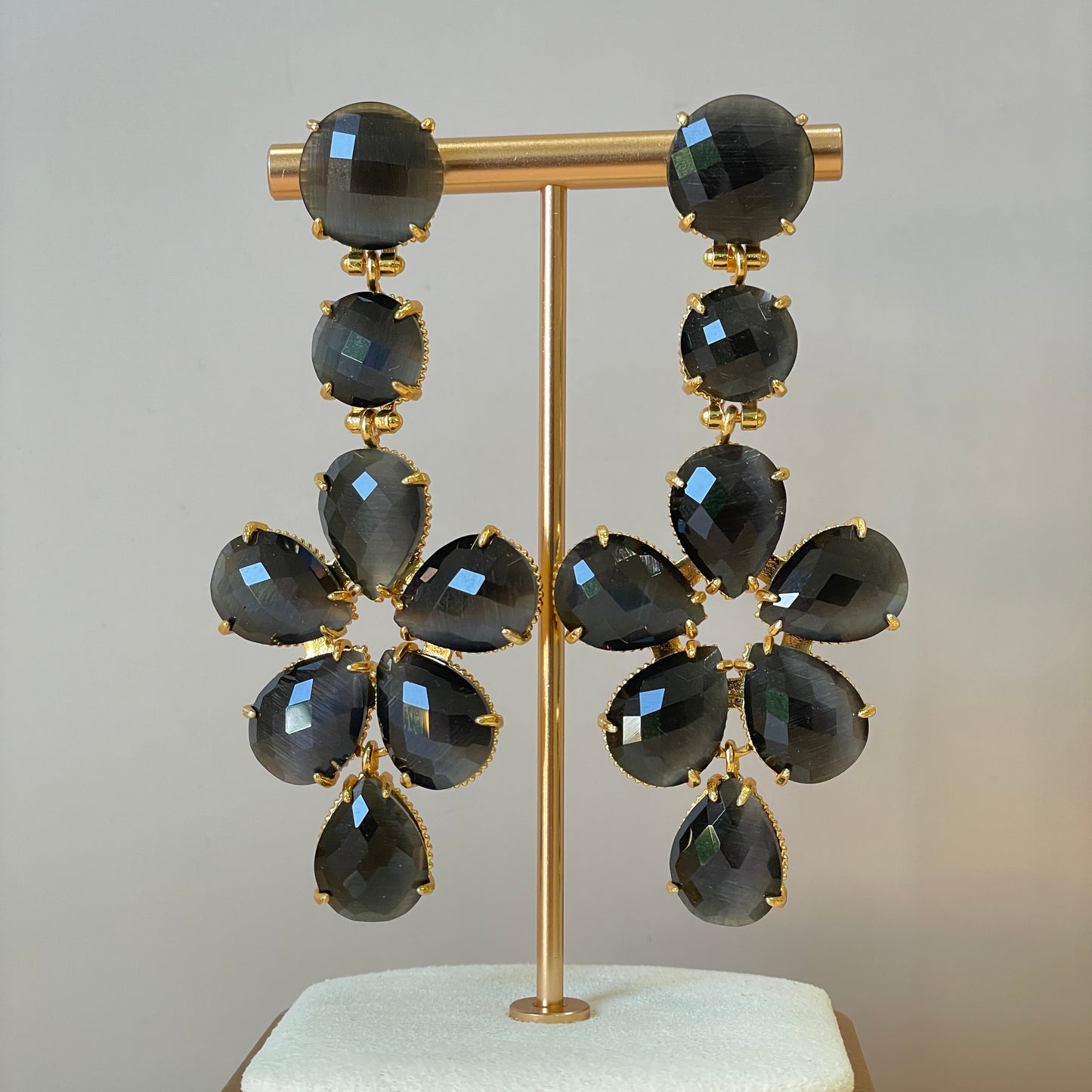 ARETES FLOR - NEGRO