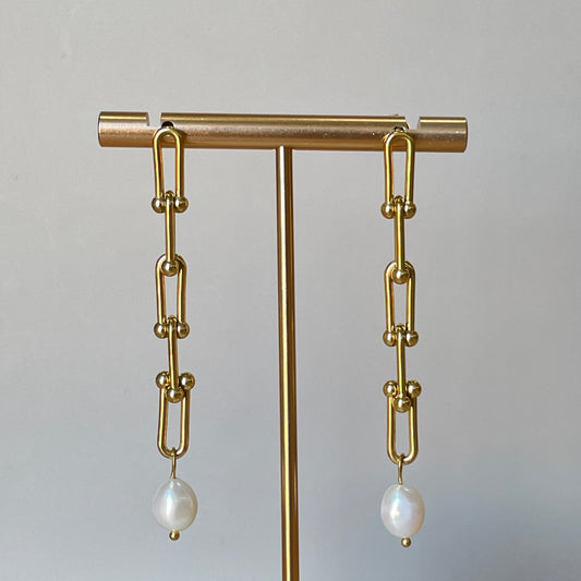 ARETES TIFF CON PERLA