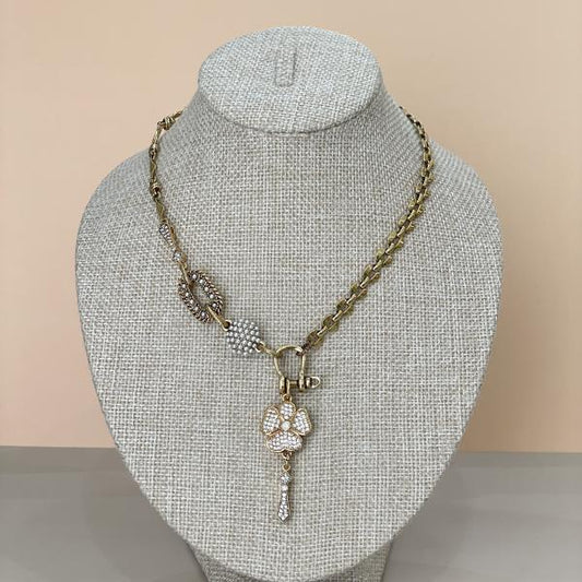 COLLAR SHINE CON FLOR