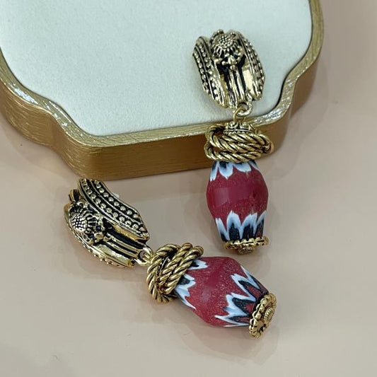 ARETES CAREFREE