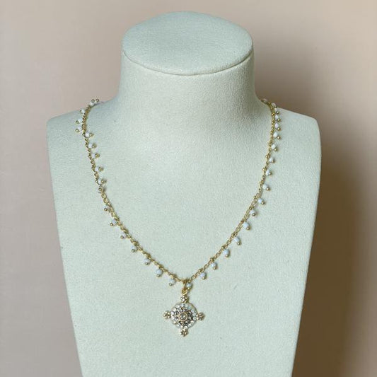 COLLAR ANNA BLANCO