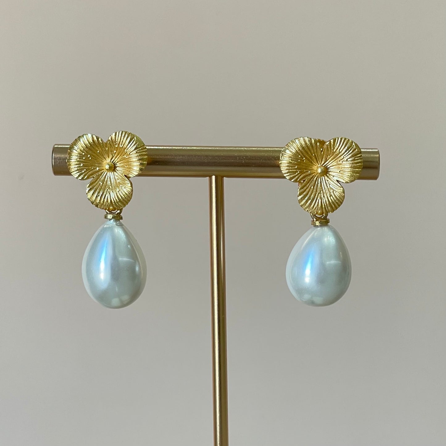 ARETES BAROQUE PEARL & FLOR I