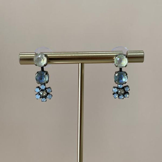 ARETES DALIA TORNASOL QUEMADO FLOR BLANCA