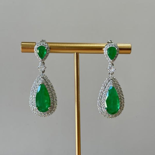 ARETES AMARIS DOS CRISTALES EMERALD