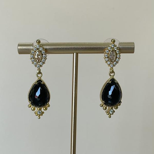 ARETES YUCEL OVALADO NEGRO