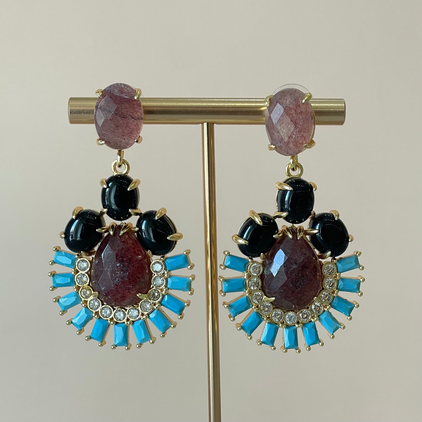 ARETES GOLDEN MIST ROJO TURQUESA