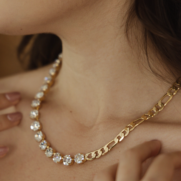 COLLAR SHINE CLEAR CON CADENA