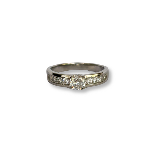 ANILLO SILVER CON CRISTALES