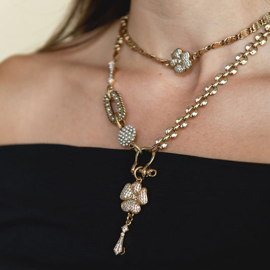 COLLAR SHINE CON FLOR