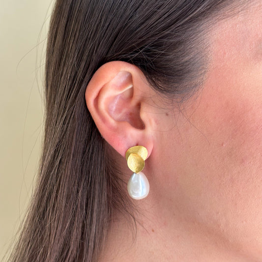 ARETES HEM BAROQUE PEARL IV