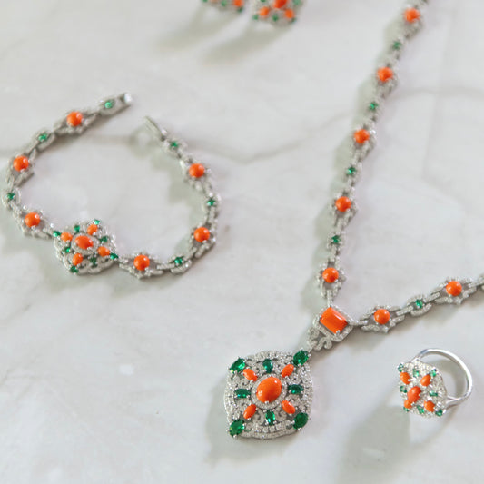 COLLAR LILYT NARANJA