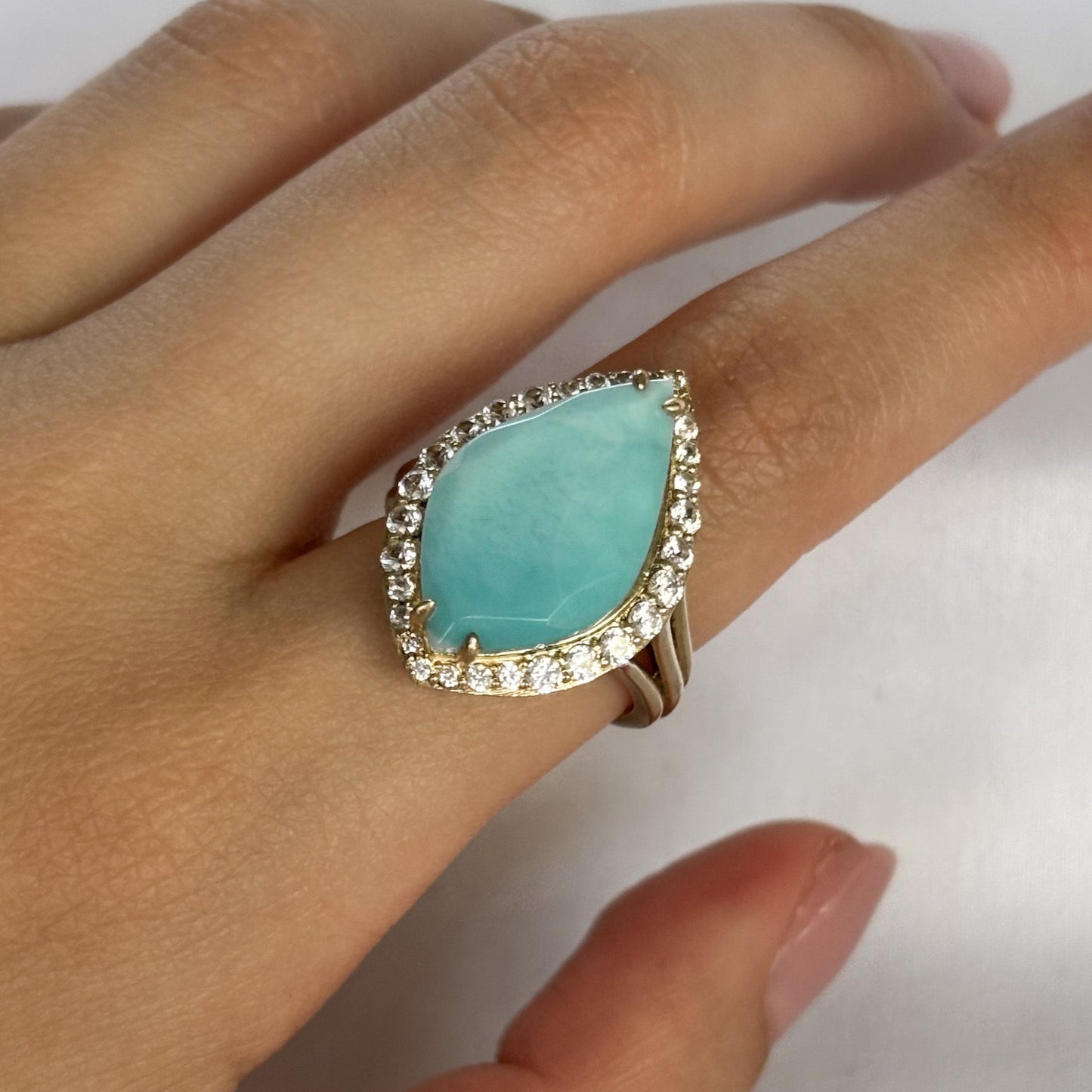 ANILLO TITAN - LARIMAR