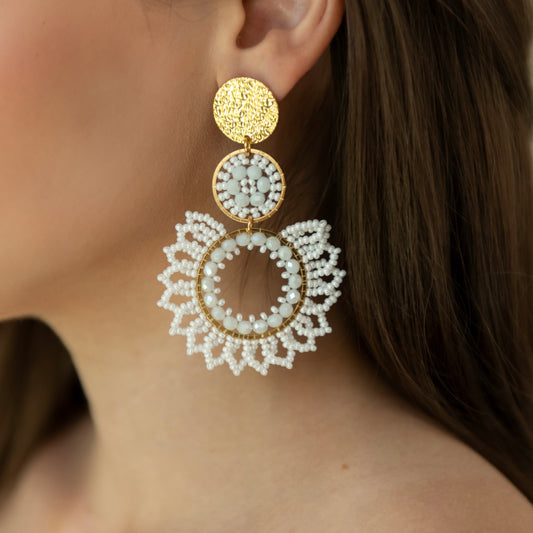 ARETES TANGO CON DISEÑO MARTILLADO DOBLE ARO - BLANCO